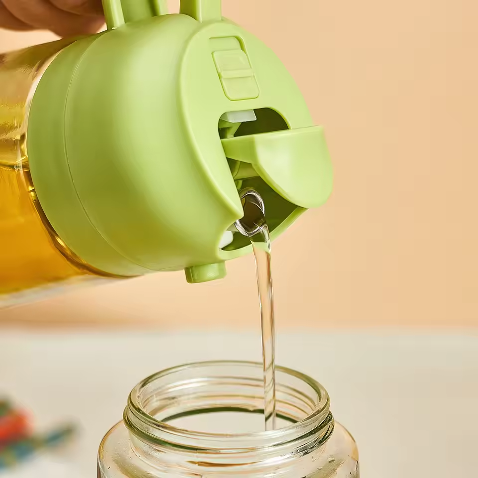 2in1 Oil Dispenser Bottle And Sprayer (Free Delivery 🚚)