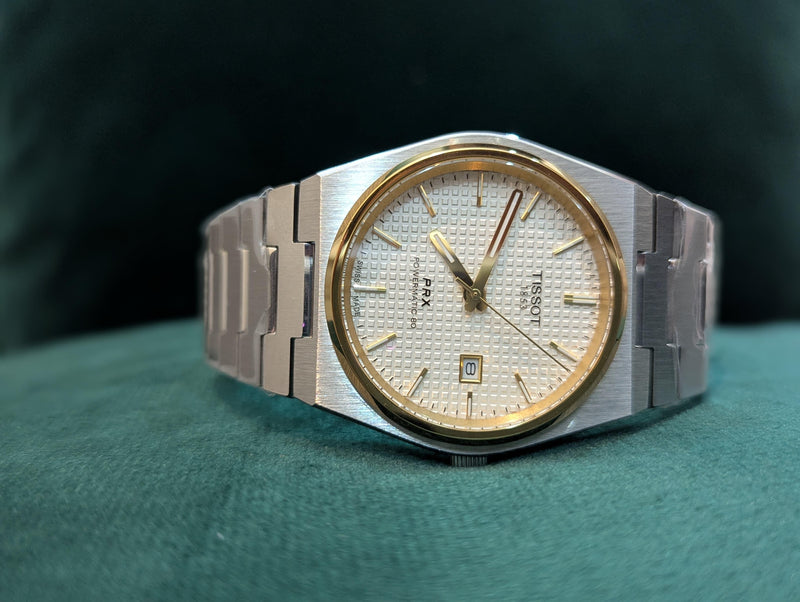 ✨ TST PRX AAA Quartz – Textured White Dial with Golden Touch ✨